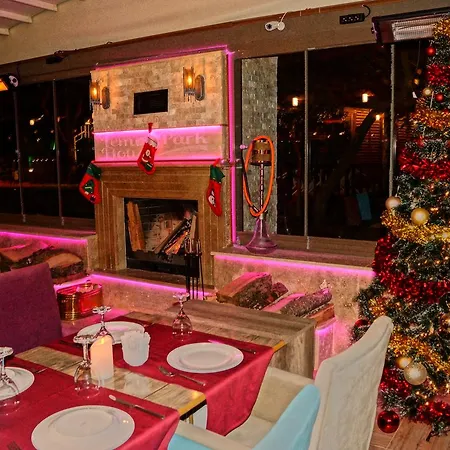 אתר נופש Lemonpark House 3*